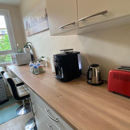 Superbe Appartement Au Calme Avec Parking Gratuit. Merignac  Exterior photo